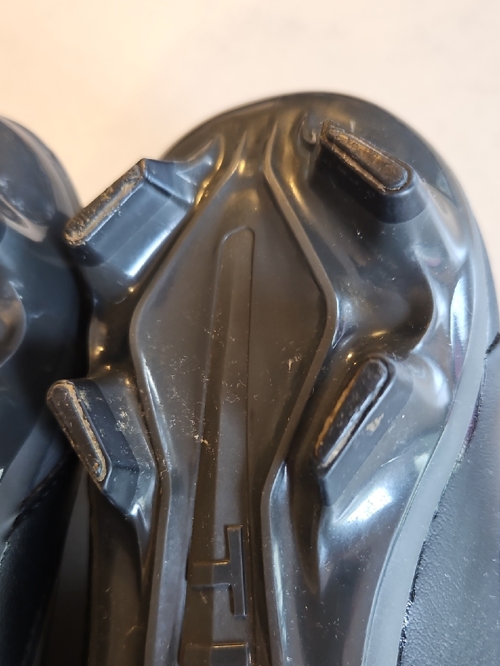 Nike Tempo Soccer Cleats - Picture 10 of 11